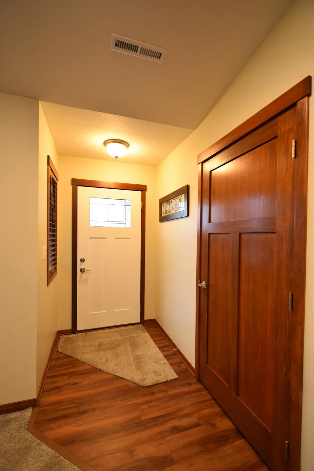 147 Highland Circle Zumbrota, MN 55992