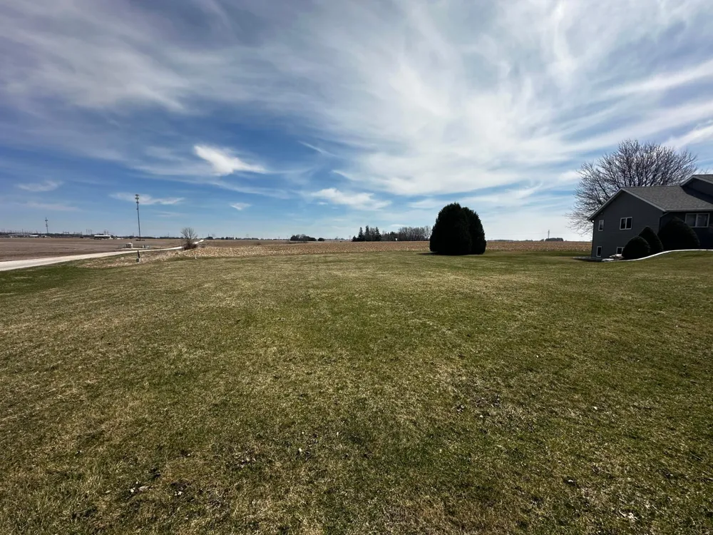 348 7th Avenue SE Harmony, MN 55939