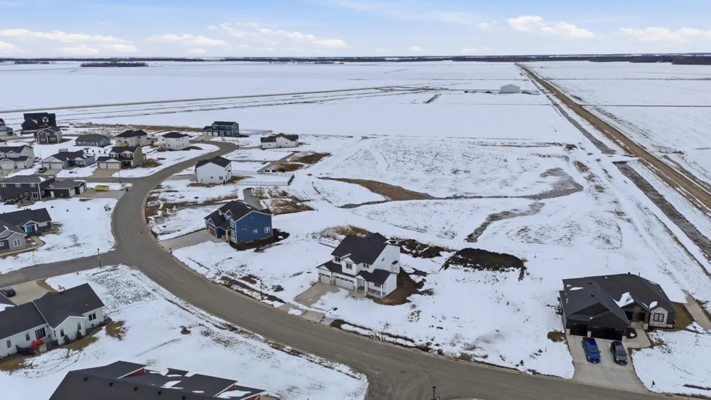 517 Prairie Parkway Kindred, ND 58051