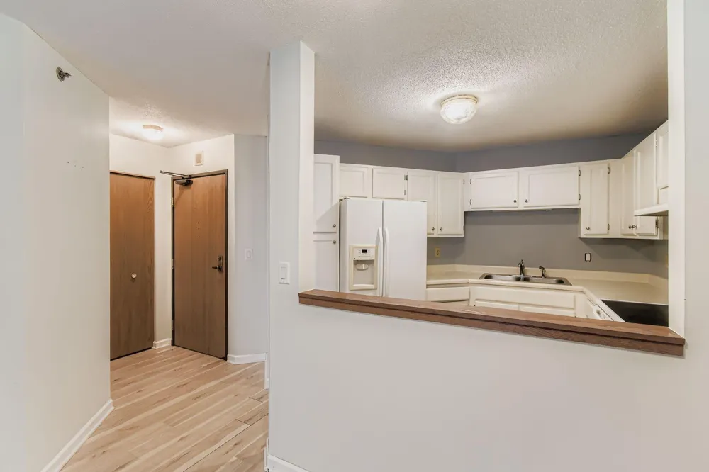 6500 Woodlake Drive #401 Richfield, MN 55423