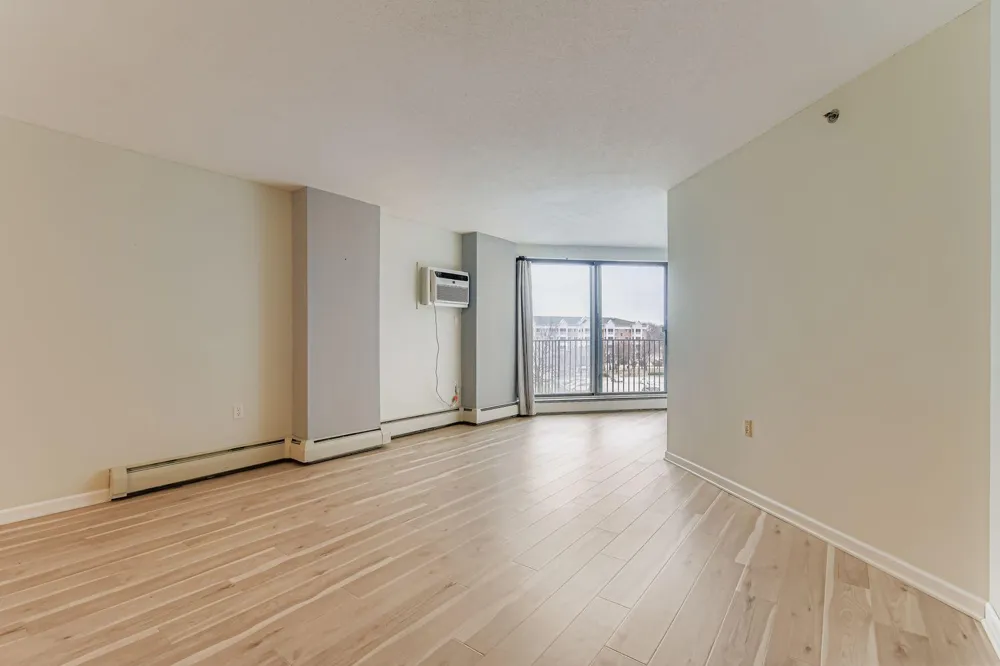 6500 Woodlake Drive #401 Richfield, MN 55423