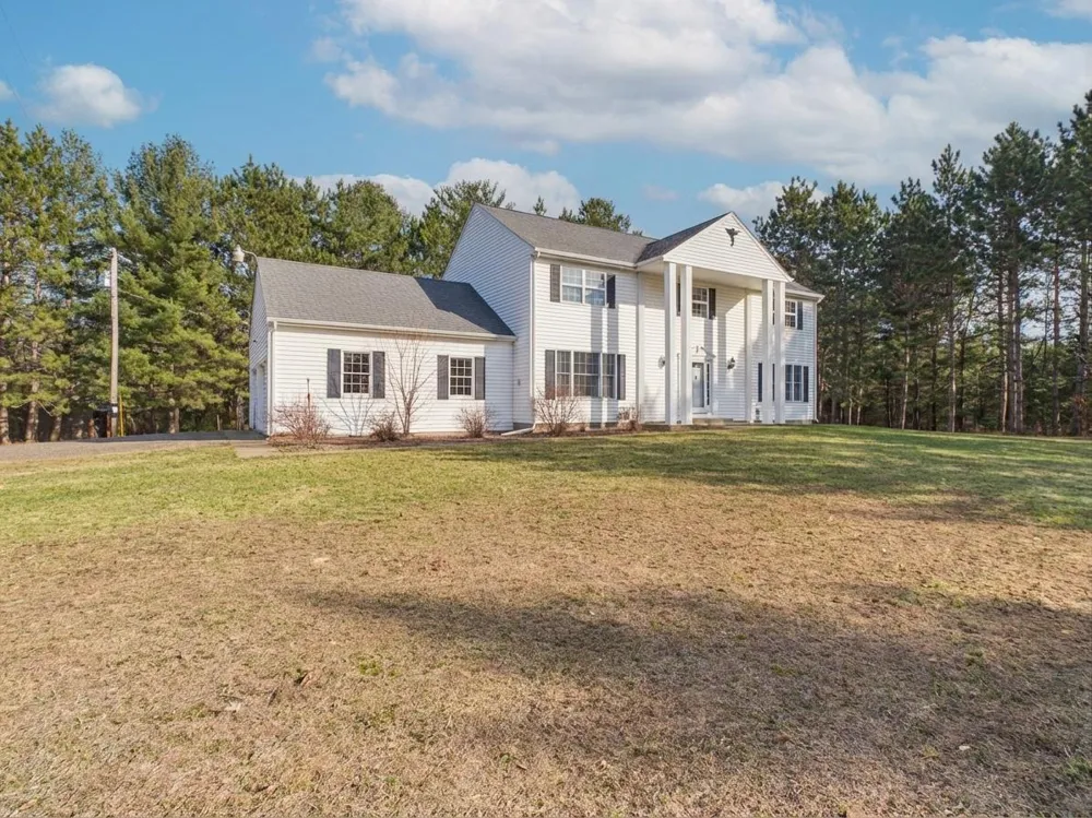 24344 Old 35 Siren, WI 54872