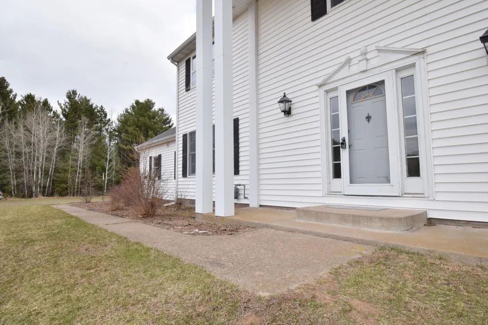 24344 Old 35 Siren, WI 54872