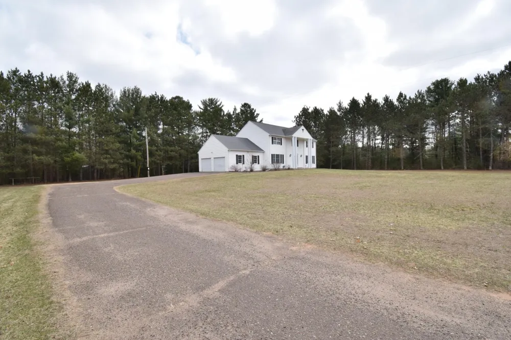 24344 Old 35 Siren, WI 54872