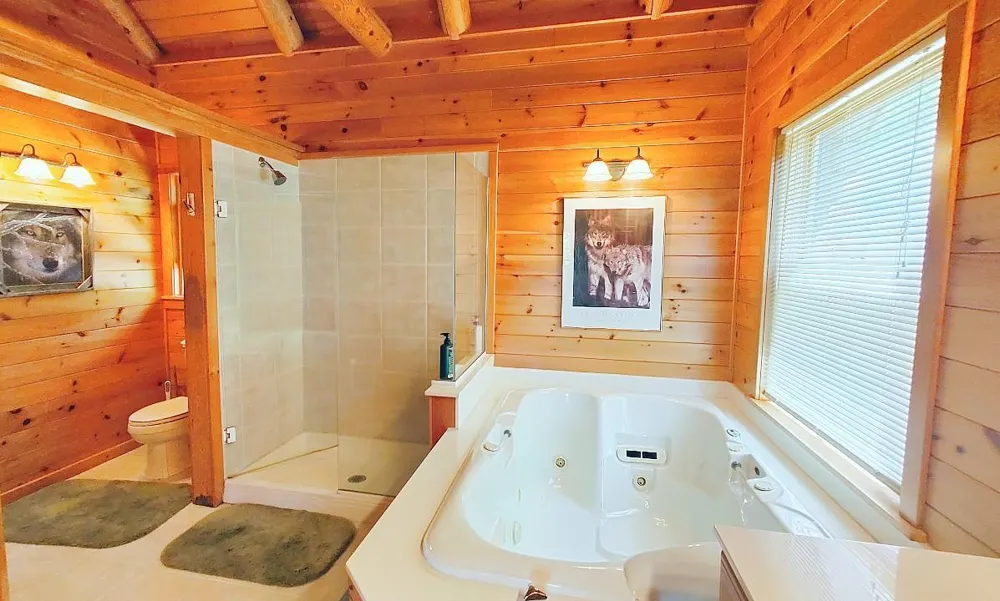 2357 Retreat Lodge Road Cook, MN 55723