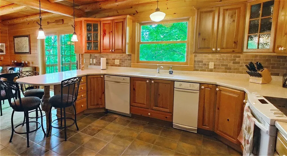 2357 Retreat Lodge Road Cook, MN 55723