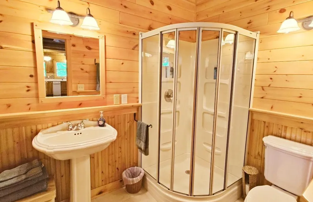 2357 Retreat Lodge Road Cook, MN 55723