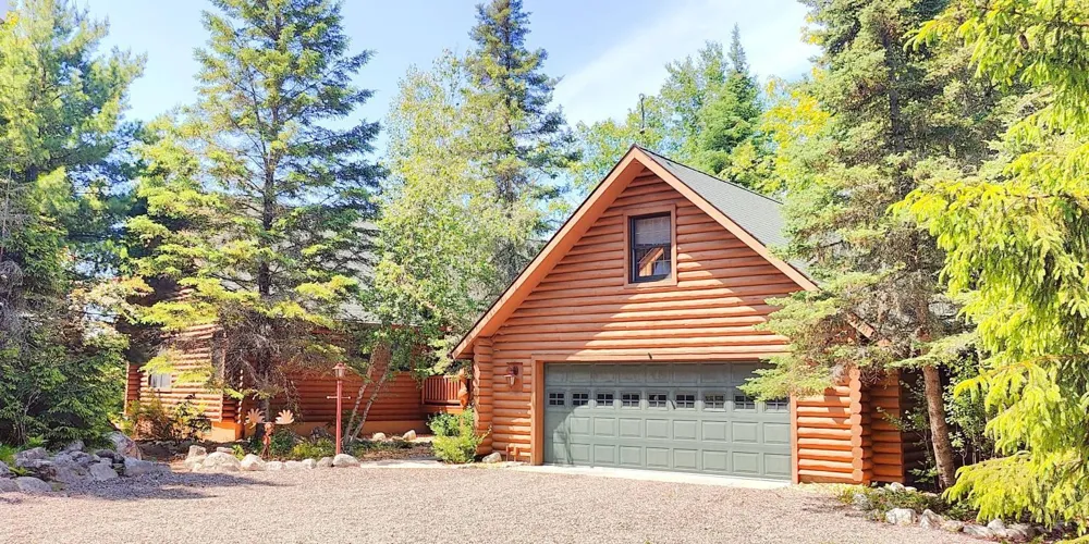 2357 Retreat Lodge Road Cook, MN 55723