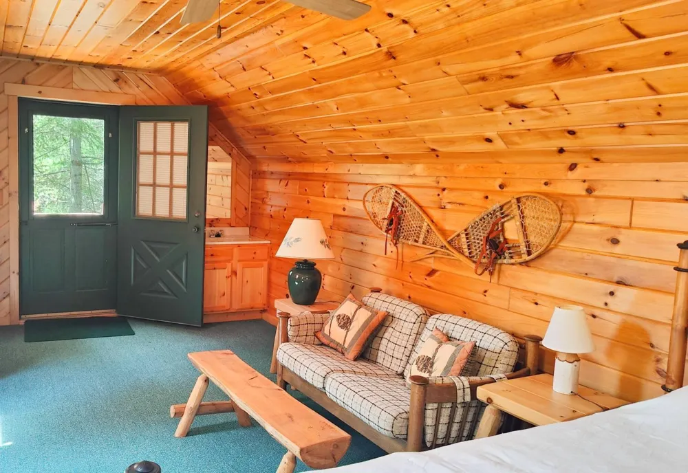 2357 Retreat Lodge Road Cook, MN 55723