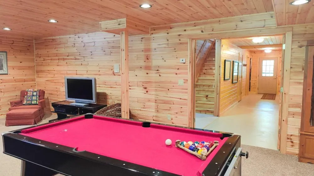 2357 Retreat Lodge Road Cook, MN 55723