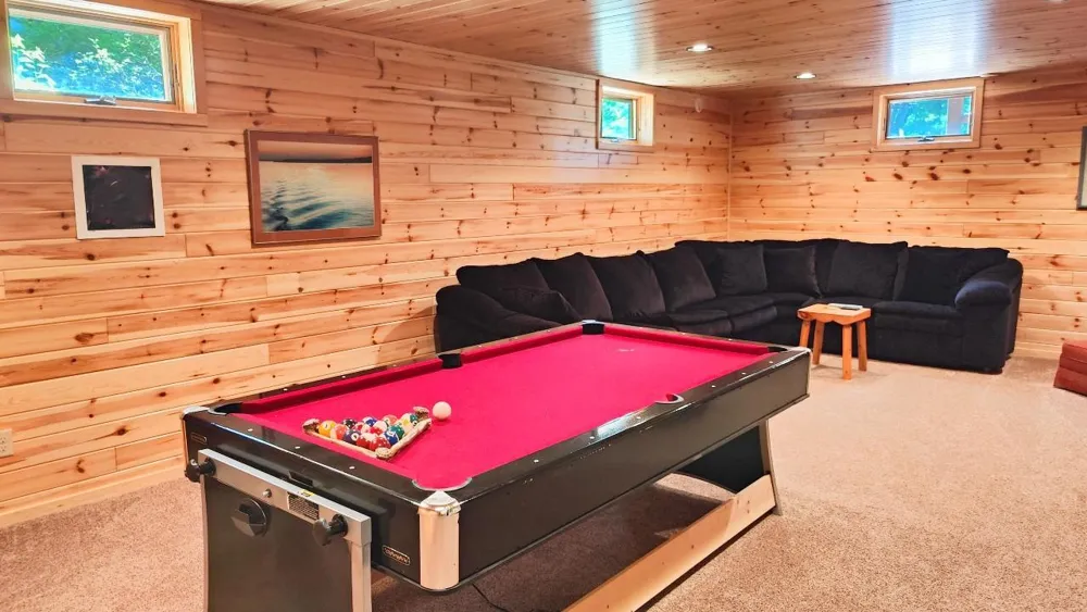 2357 Retreat Lodge Road Cook, MN 55723