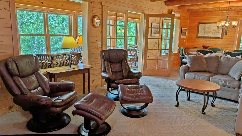 2357 Retreat Lodge Road Cook, MN 55723