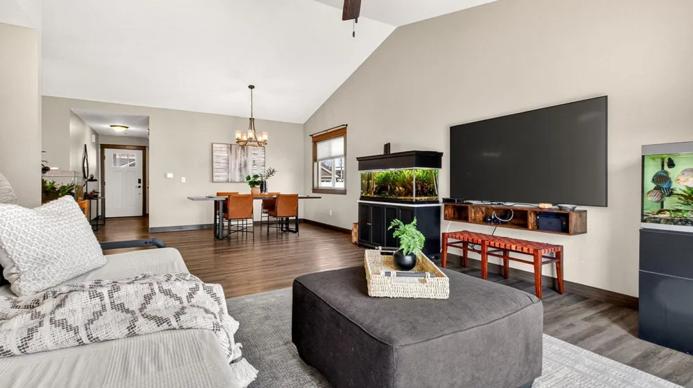 4881 Field Crest Lane Eau Claire, WI 54701