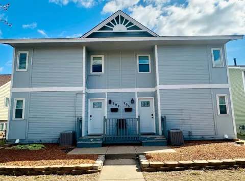 705 Tyler Street NE