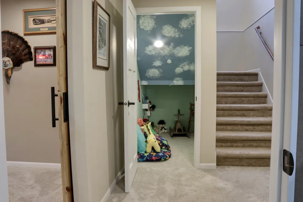 2760 Oakhurst Drive Lake City, MN 55041
