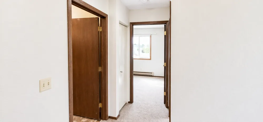 320 1st Street ##4 Clinton, MN 56225