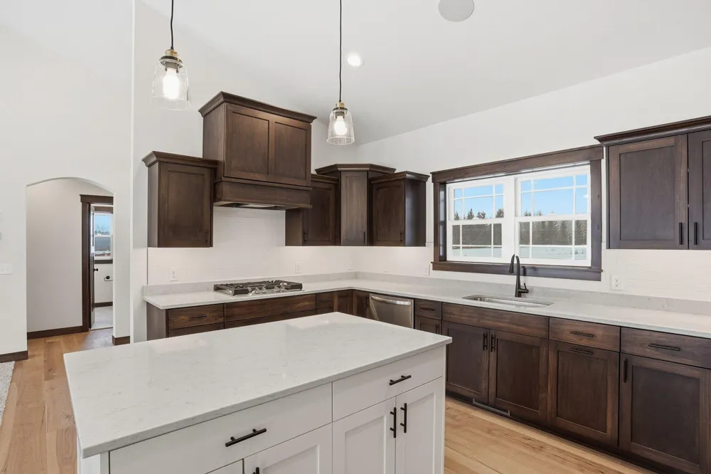 4282 159th Avenue NE Ham Lake, MN 55304