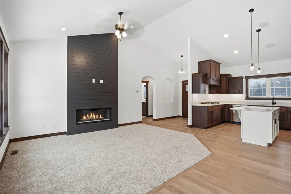 4282 159th Avenue NE Ham Lake, MN 55304