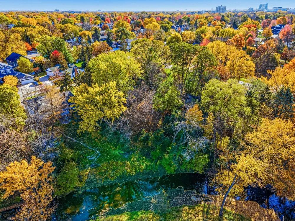 4023 Wood End Drive Edina, MN 55424