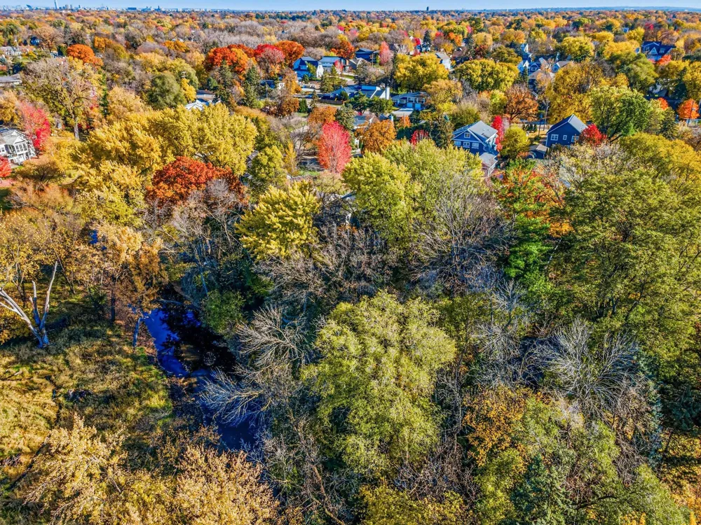 4023 Wood End Drive Edina, MN 55424