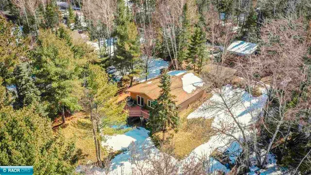 8519 Peterson Road Cook, MN 55723