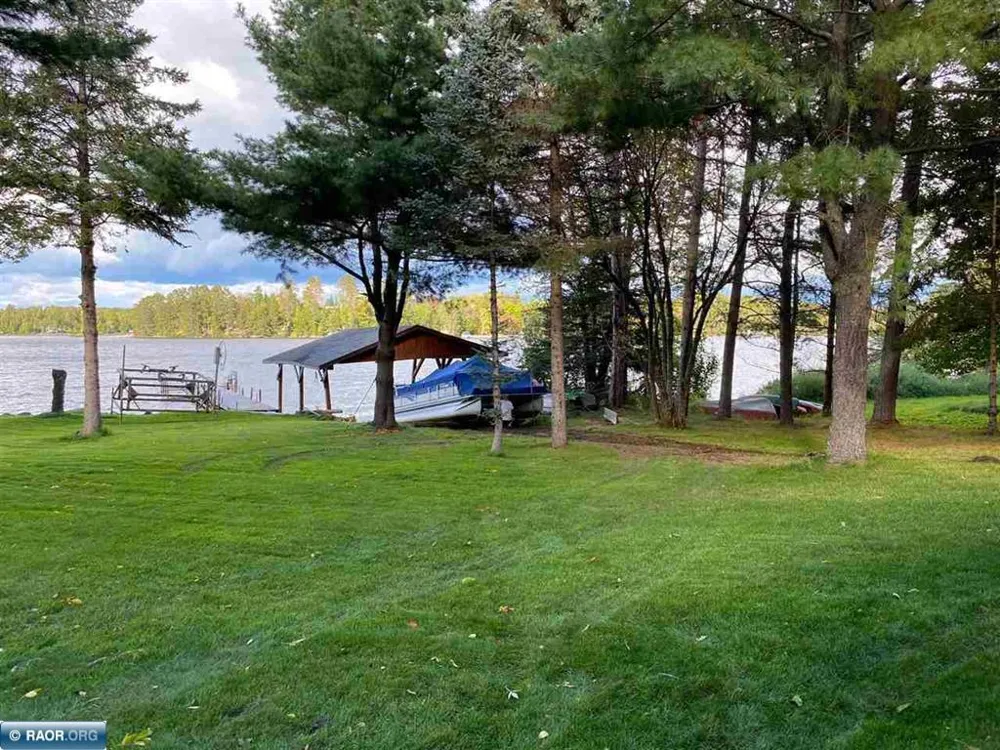 8519 Peterson Road Cook, MN 55723