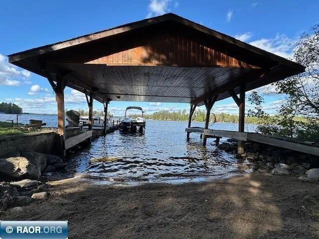 8519 Peterson Road Cook, MN 55723