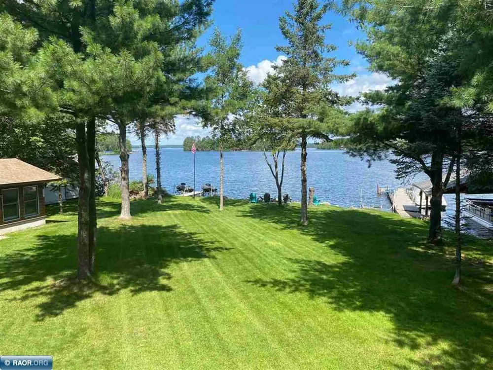 8519 Peterson Road Cook, MN 55723