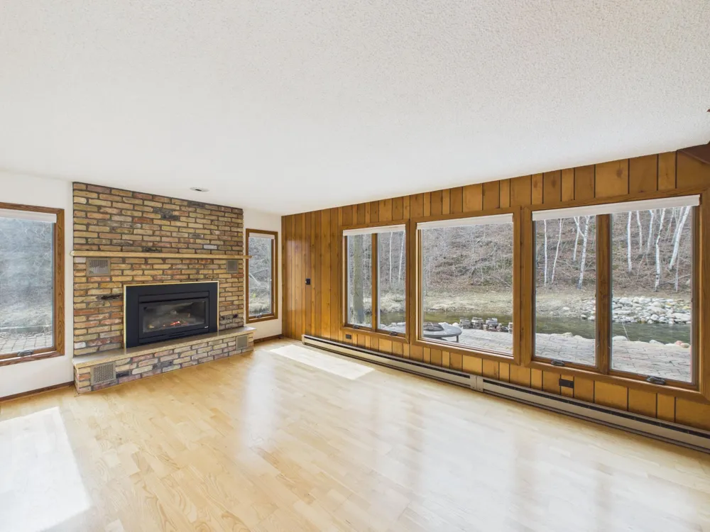 43801 Sylvia Valley Road Melrose, MN 56352