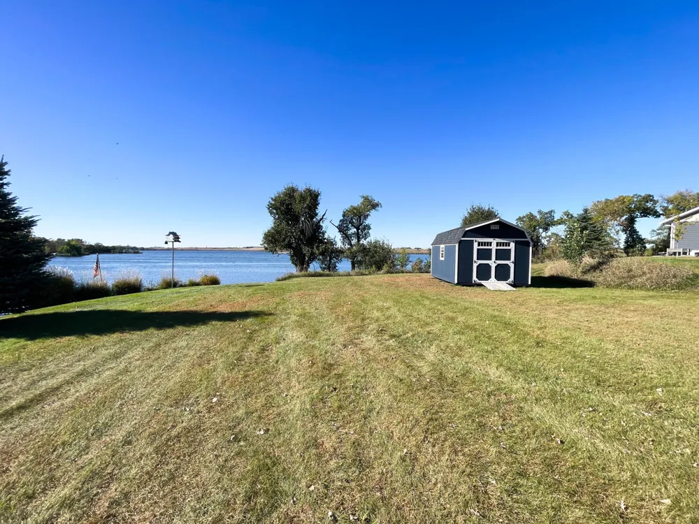 27392 Oak Point Road Elbow Lake, MN 56531