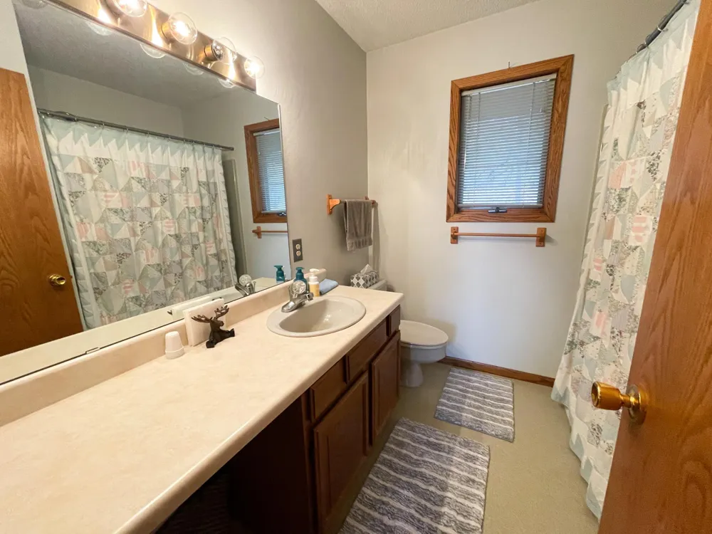 27392 Oak Point Road Elbow Lake, MN 56531