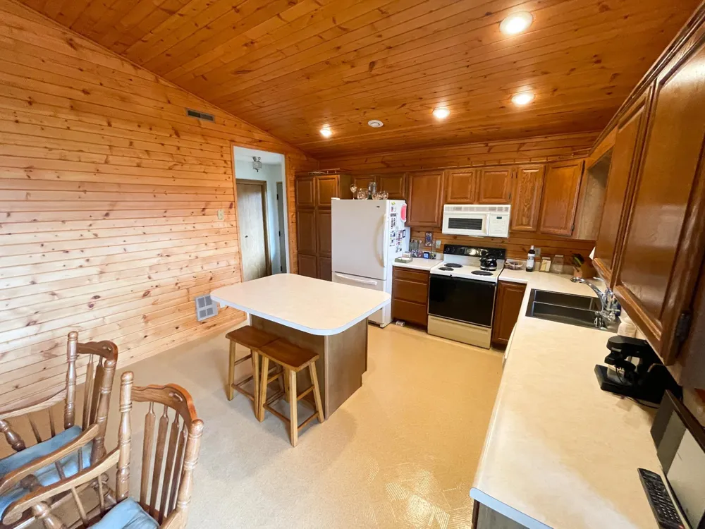 27392 Oak Point Road Elbow Lake, MN 56531