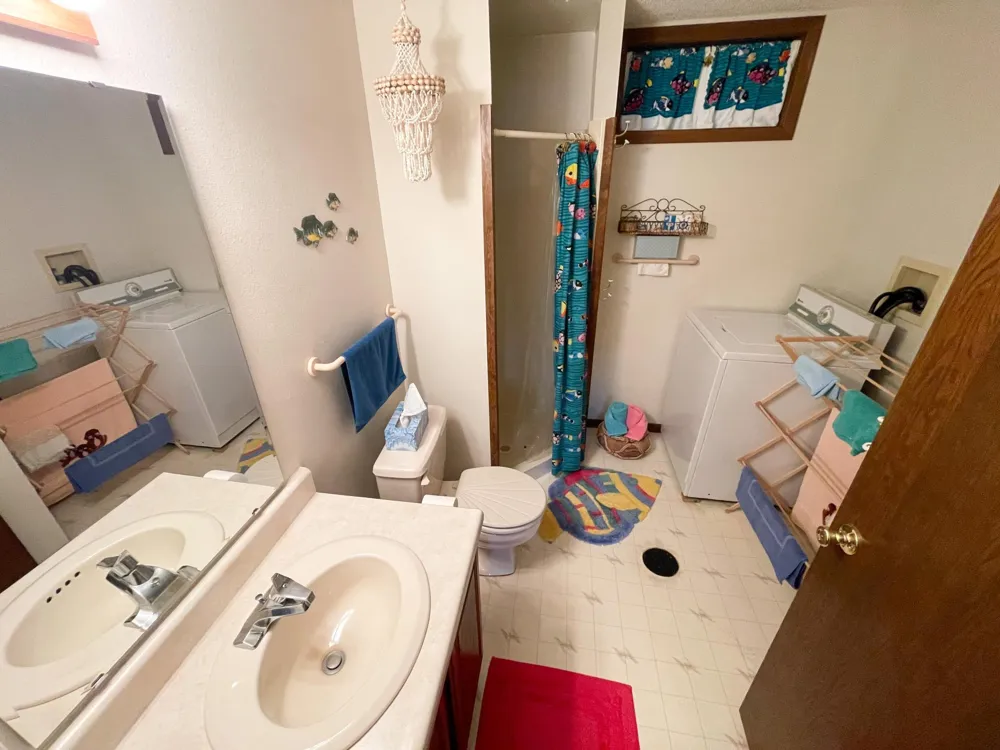 27392 Oak Point Road Elbow Lake, MN 56531