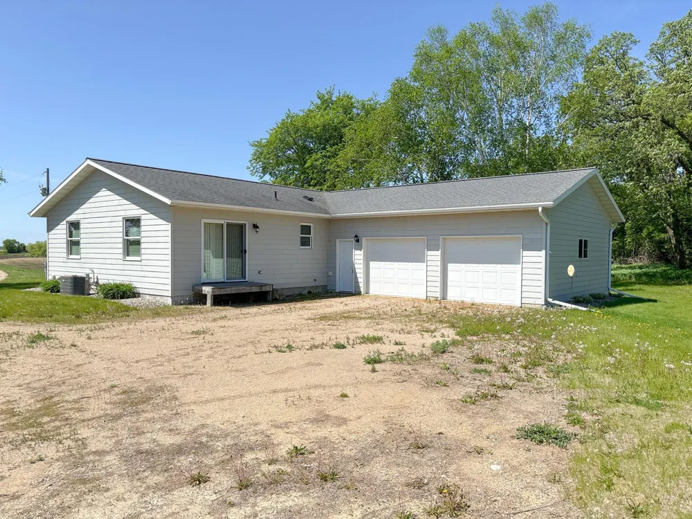 32807 200th Street Underwood, MN 56586