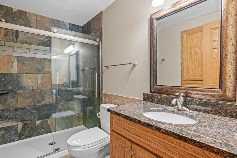 8304 9th Street Oakdale, MN 55128