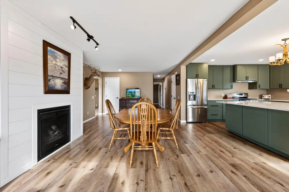 N3474 Fenander Road Sarona, WI 54870