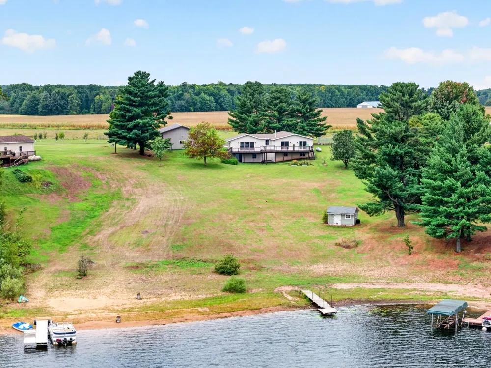 N3474 Fenander Road Sarona, WI 54870