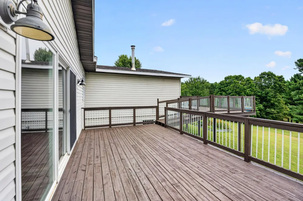 N3474 Fenander Road Sarona, WI 54870