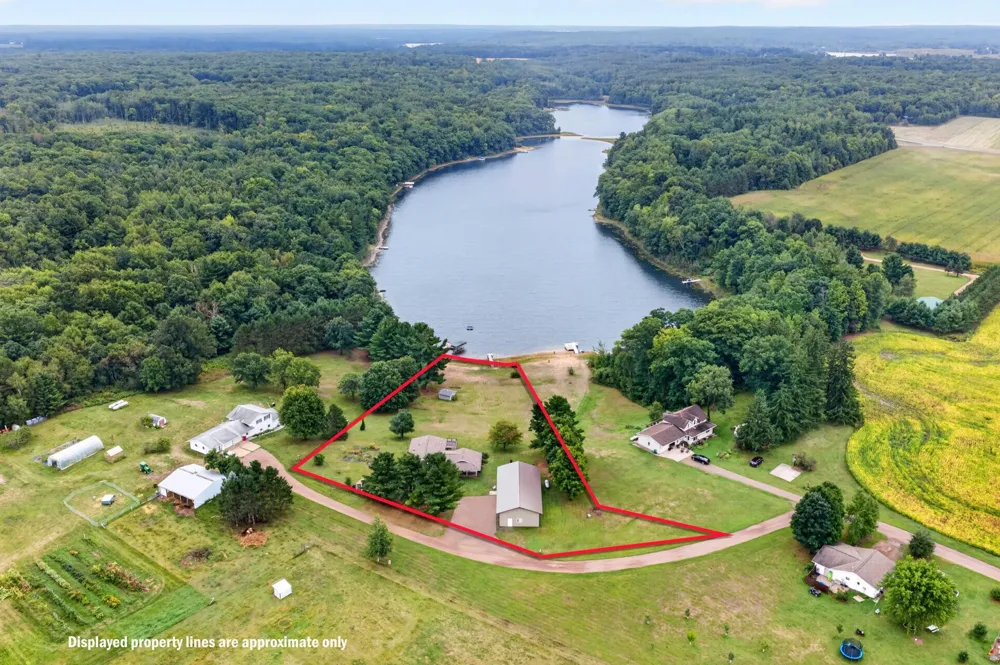 N3474 Fenander Road Sarona, WI 54870