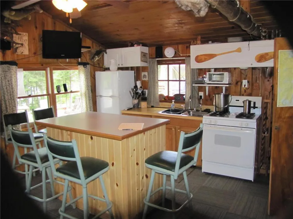 Unit 1 N Kelly Trail Isabella, MN 55731