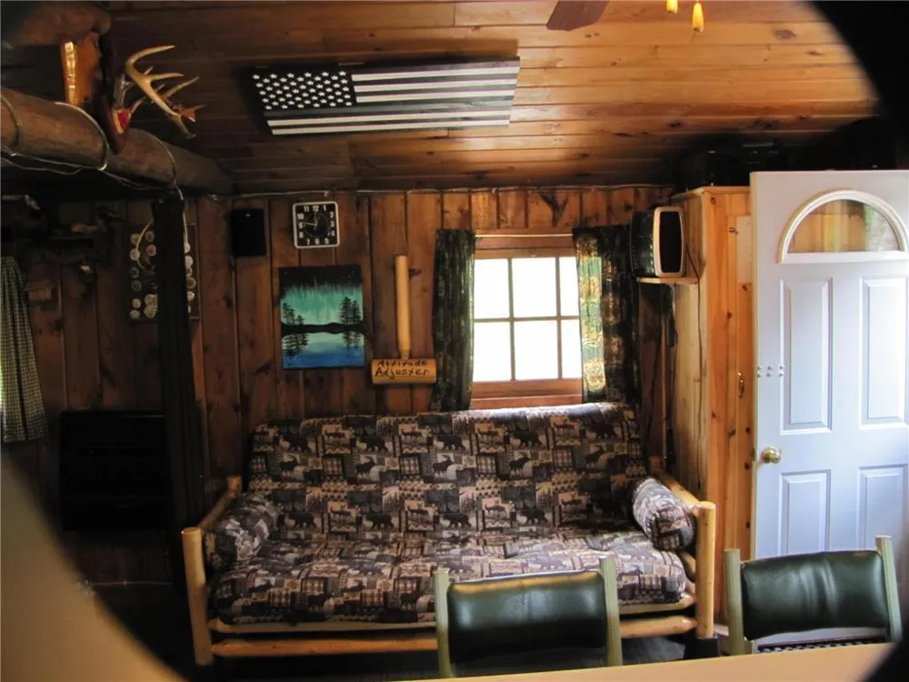 Unit 1 N Kelly Trail Isabella, MN 55731
