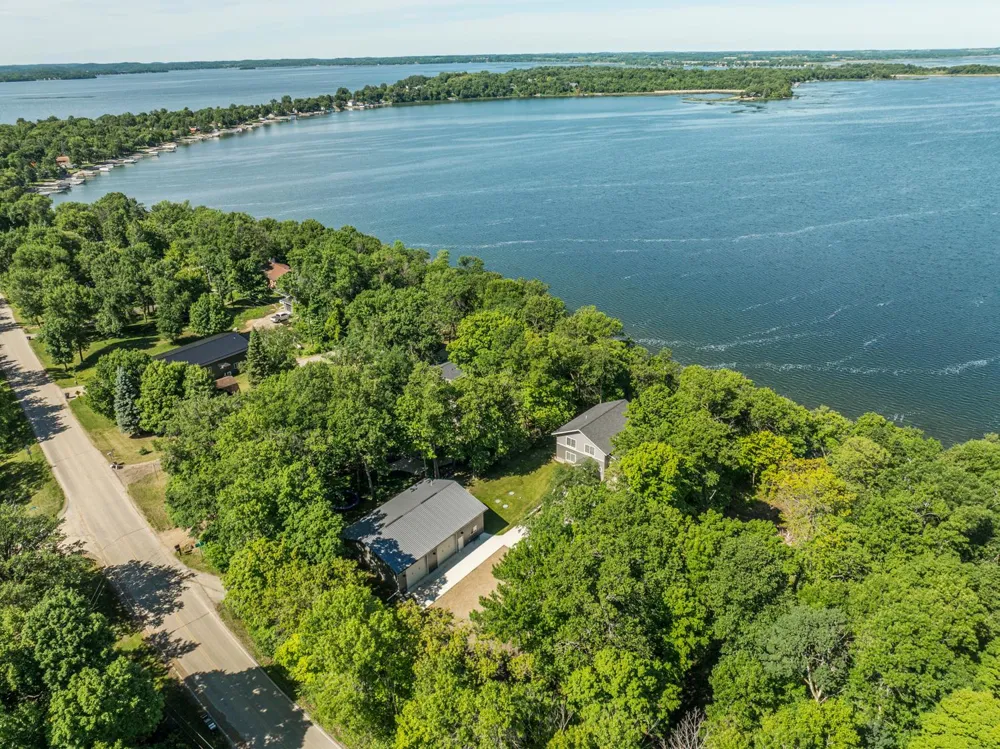 44555 Crystal Hills Way Pelican Rapids, MN 56572