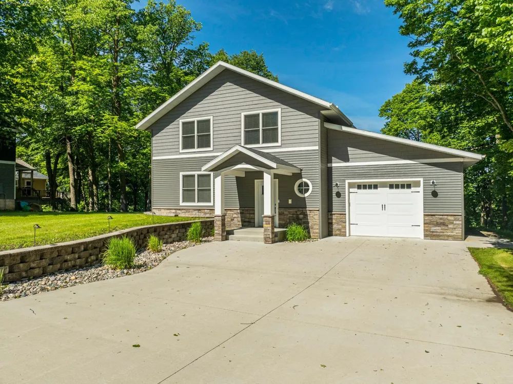 44555 Crystal Hills Way Pelican Rapids, MN 56572