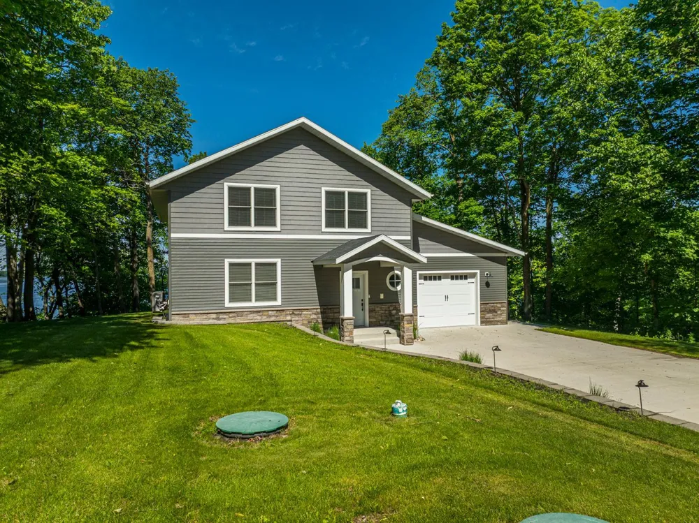 44555 Crystal Hills Way Pelican Rapids, MN 56572