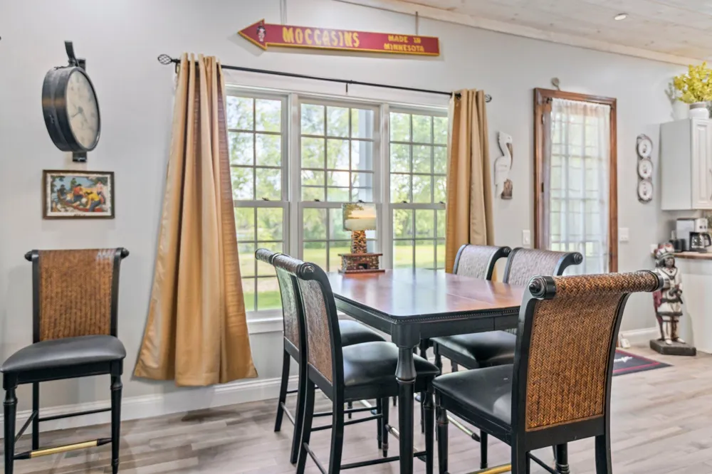 305 1st Street NE Morristown, MN 55052