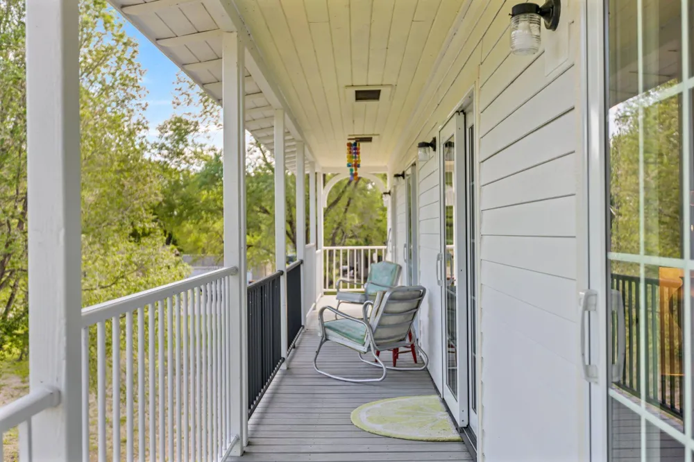 305 1st Street NE Morristown, MN 55052