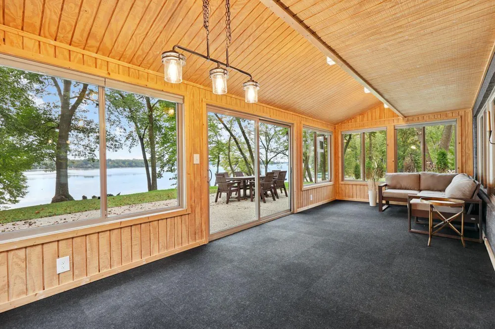 6567 150th Avenue NE Spicer, MN 56288