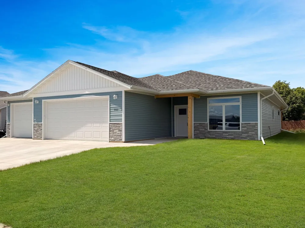503 Darlene Drive Marshall, MN 56258
