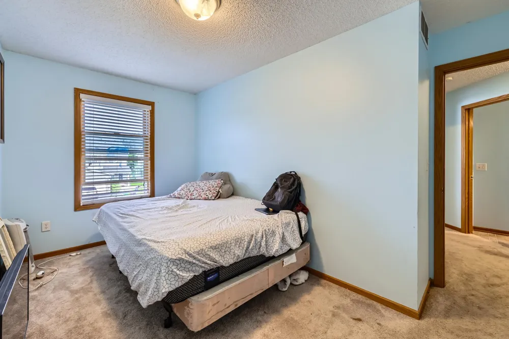 915 Harmony Path Norwood Young America, MN 55397