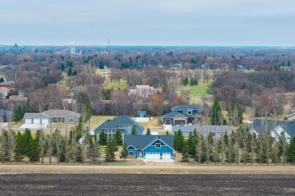 209 Woodcrest Drive Breckenridge, MN 56520